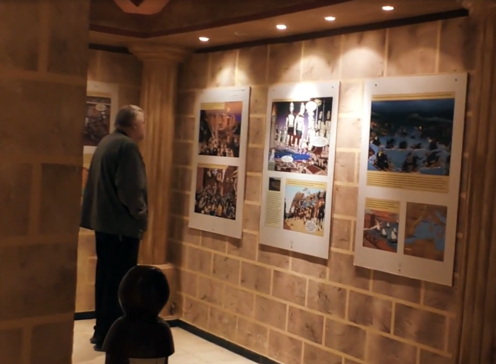 Aleksei Meniailov during a visit to the museum dedicated to the ancient city of Suffetula. A frame from the video seminar "The affairs of the III Legion of Octavian Augustus"